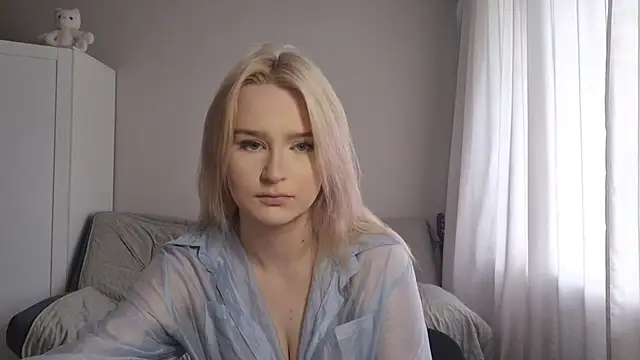 BloomMoon online show from 07/20/26, 12:51