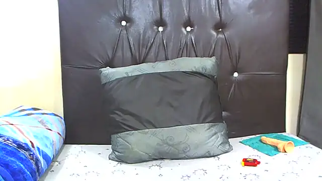 Teaser34 online show from 07/25/26, 09:12