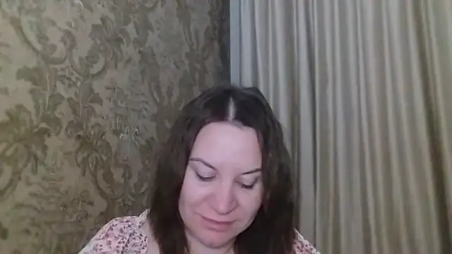 Snapshot of Lauralison chatting on 07/09/26, 08:57 Lauralison online show from 07/09/26, 08:57