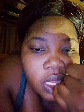 ellena8 online show from 06/18/26, 10:36