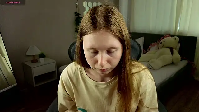 LiliTiny online show from 07/08/26, 01:10