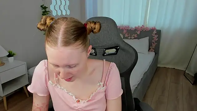LiliTiny online show from 07/23/26, 01:58