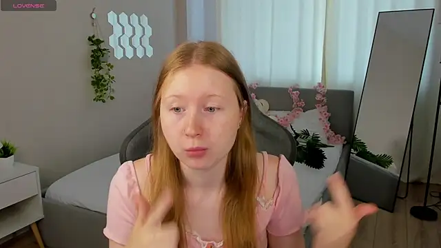 LiliTiny online show from 07/24/26, 01:25