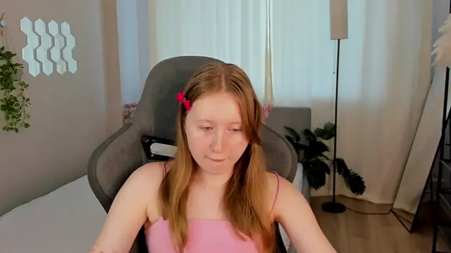LiliTiny online show from 08/02/26, 10:14
