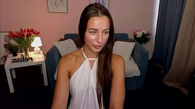 Snapshot of KateBliss chatting on 06/24/26, 02:05 KateBliss online show from 06/24/26, 02:05