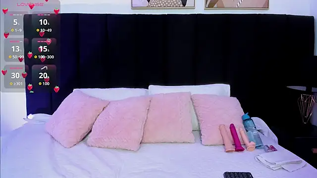 izzy moon7 online show from 07/18/26, 11:14