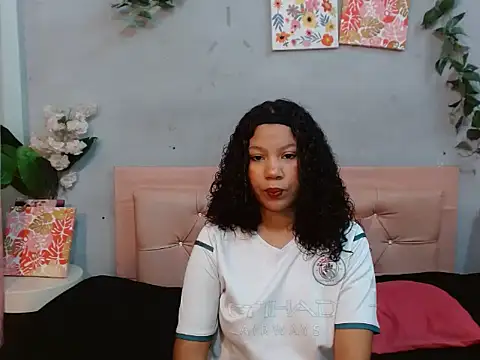 Snapshot of Faith_Porte chatting on 07/03/26, 12:44 Faith Porte online show from 07/03/26, 12:44