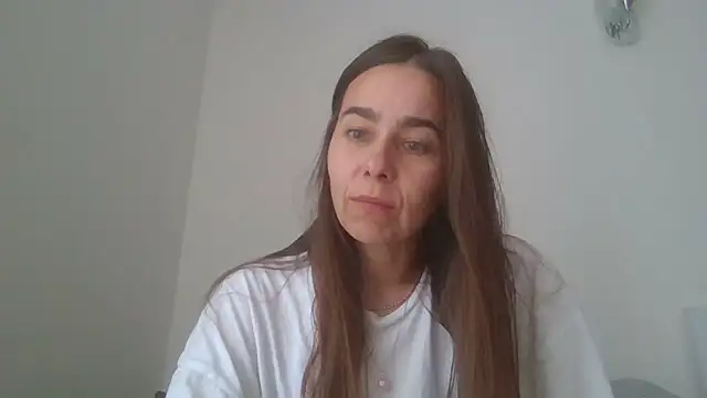 Vanelleda online show from 06/23/26, 10:46