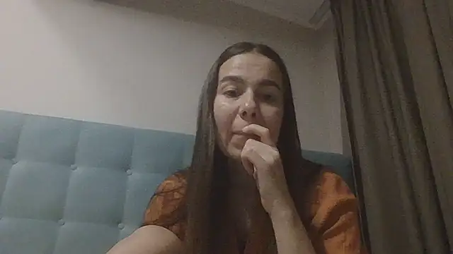 Vanelleda online show from 07/28/26, 06:31