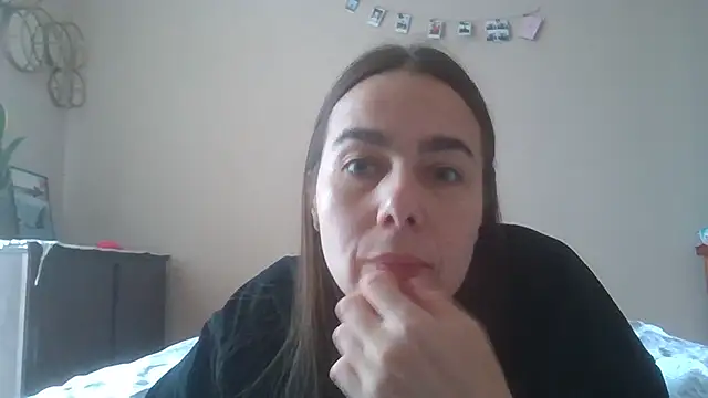 Vanelleda online show from 08/04/26, 08:50