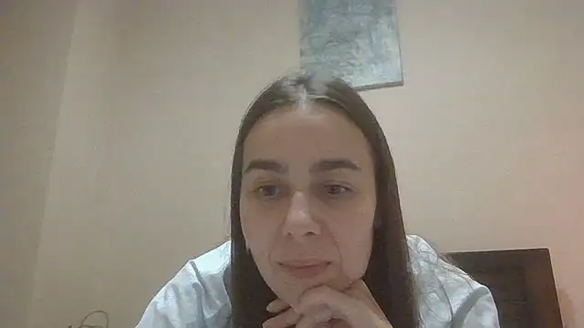 Vanelleda online show from 08/06/26, 07:49