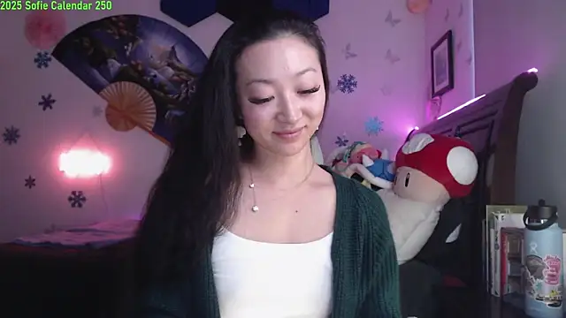 MySweetSofie online show from 01/02/25, 10:22