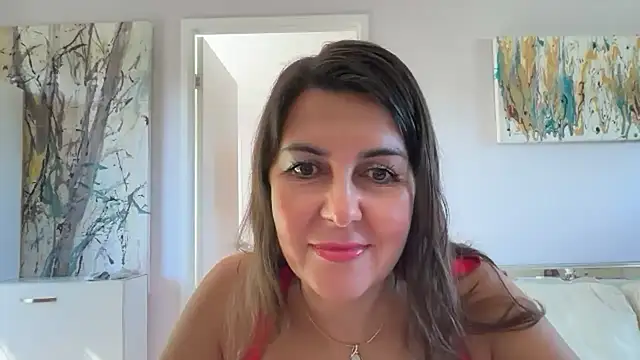 Snapshot of Jonellasa chatting on 07/04/26, 02:29 Jonellasa online show from 07/04/26, 02:29
