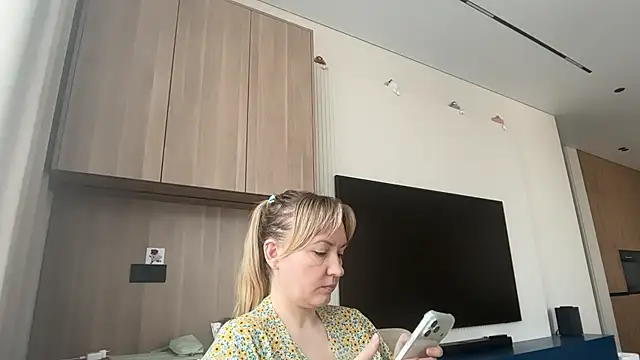 Dorielle online show from 06/26/26, 06:29
