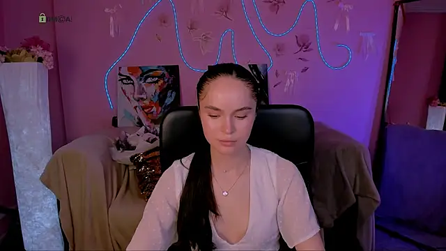 vanesa lux online show from 07/15/26, 12:10