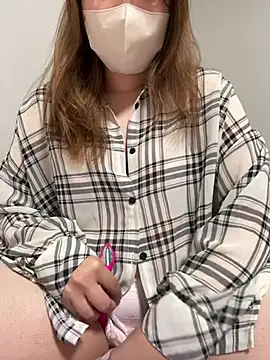 miiiiii i online show from 07/17/26, 11:17