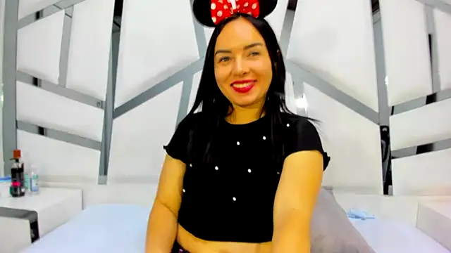 Violett Bliss online show from 08/08/26, 05:31