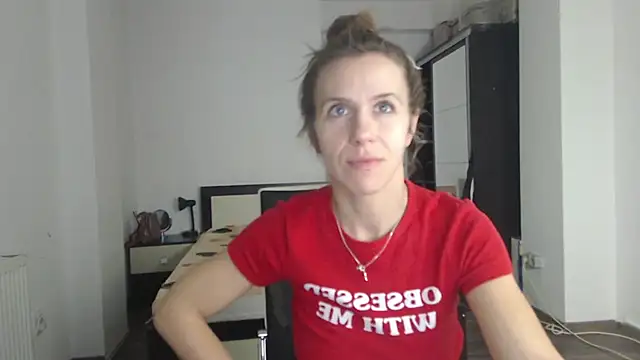 DedeSibel online show from 12/31/24, 10:26