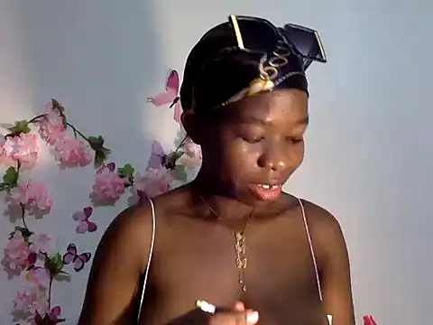 MaliciaRose online show from 07/16/26, 05:41
