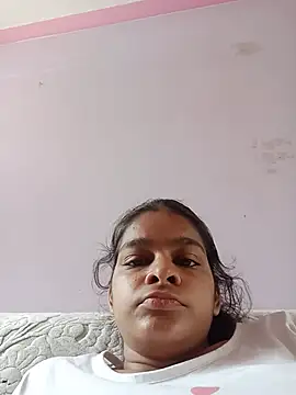 Snapshot of horny_couple- chatting on 07/17/26, 02:18 horny couple- online show from 07/17/26, 02:18