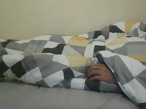 Snapshot of a5ar5rooooov chatting on 11/14/25, 08:51 a5ar5rooooov online show from 11/14/25, 08:51