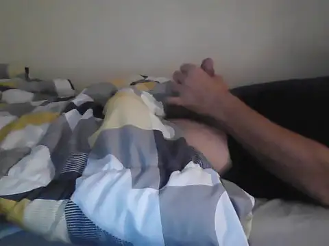 Snapshot of a5ar5rooooov chatting on 11/16/25, 07:14 a5ar5rooooov online show from 11/16/25, 07:14