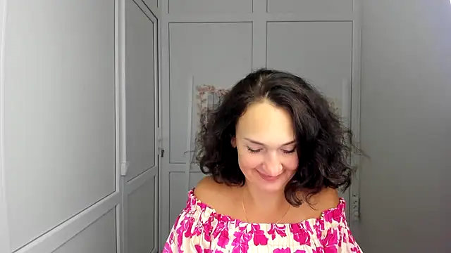 OliviaKateee online show from 07/08/26, 12:20