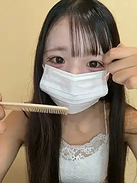 risa      online show from 06/24/26, 09:41