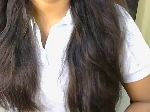 Snapshot of SWEET_Salma chatting on 07/17/26, 09:27 SWEET Salma online show from 07/17/26, 09:27