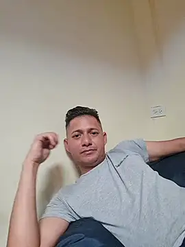 latin boyxxx1 online show from 07/06/26, 07:27