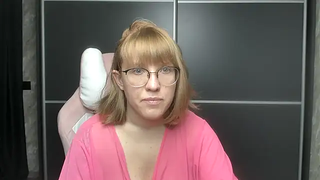 Reginasmilee online show from 02/03/25, 07:51