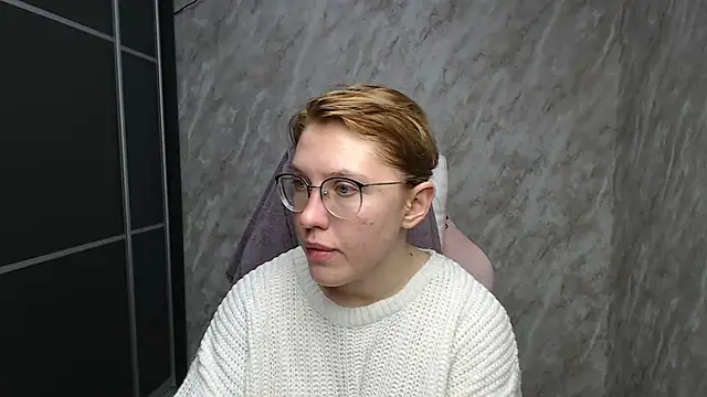 Reginasmilee online show from 02/20/25, 02:35