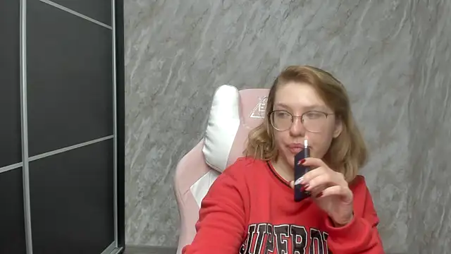 Reginasmilee online show from 02/26/25, 02:48