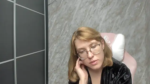 Reginasmilee online show from 02/27/25, 05:58