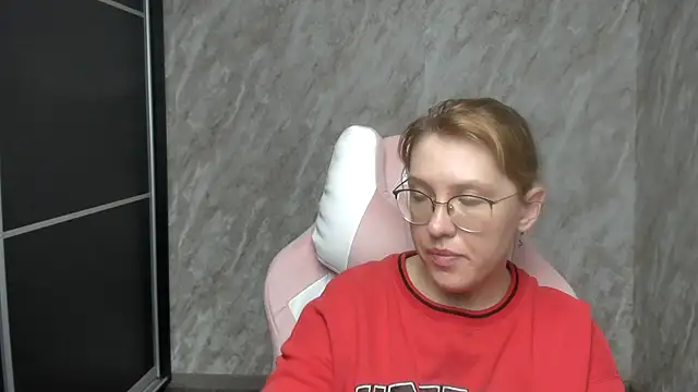 Reginasmilee online show from 03/05/25, 02:57