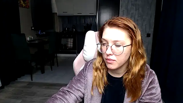 Reginasmilee online show from 11/03/25, 02:24