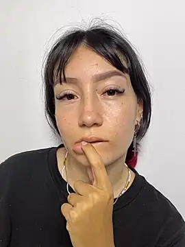 im lizzy17 online show from 06/26/26, 12:37
