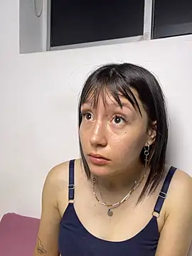 im lizzy17 online show from 07/13/26, 09:01