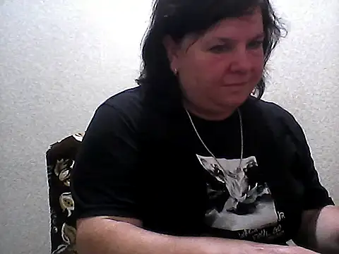 Snapshot of HannahAna39 chatting on 06/24/26, 06:51 HannahAna39 online show from 06/24/26, 06:51