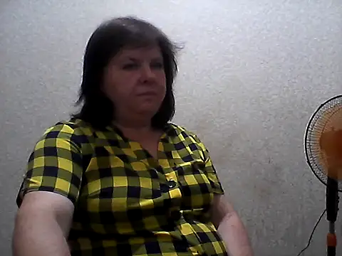 Snapshot of HannahAna39 chatting on 07/06/26, 12:02 HannahAna39 online show from 07/06/26, 12:02
