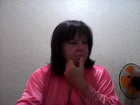 Snapshot of HannahAna39 chatting on 07/11/26, 04:48 HannahAna39 online show from 07/11/26, 04:48