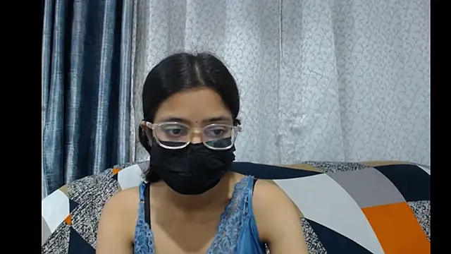 Snapshot of Misty_09 chatting on 07/25/26, 03:26 Misty 09 online show from 07/25/26, 03:26