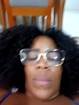 Safira1995 online show from 07/23/26, 05:27