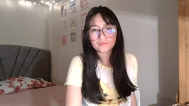 Zui Luh online show from 07/13/26, 01:41