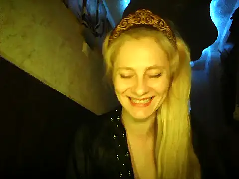 Snapshot of Vexieeka chatting on 07/31/26, 08:52 Vexieeka online show from 07/31/26, 08:52