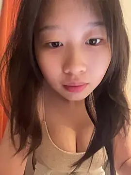 Snapshot of JUJU0616 chatting on 07/14/26, 01:06 JUJU0616 online show from 07/14/26, 01:06