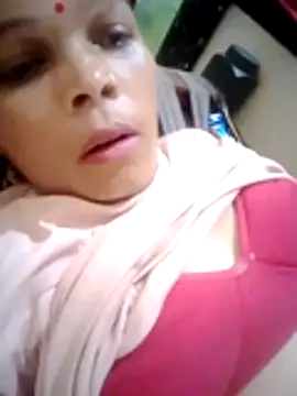 Hott rekha online show from 06/25/26, 08:30