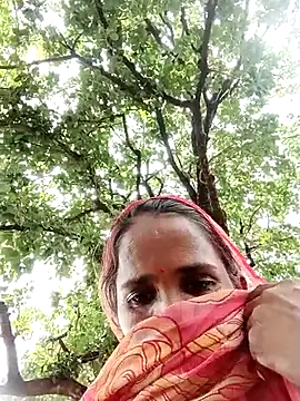Snapshot of Khusbu_yadavv chatting on 07/23/26, 08:23 Khusbu yadavv online show from 07/23/26, 08:23
