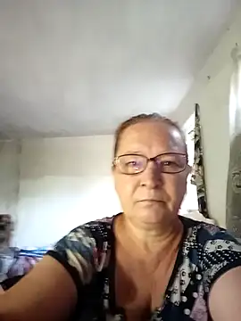 NikolettaLove077 online show from 06/26/26, 05:34