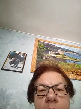Snapshot of Olena72531 chatting on 07/10/26, 06:28 Olena72531 online show from 07/10/26, 06:28